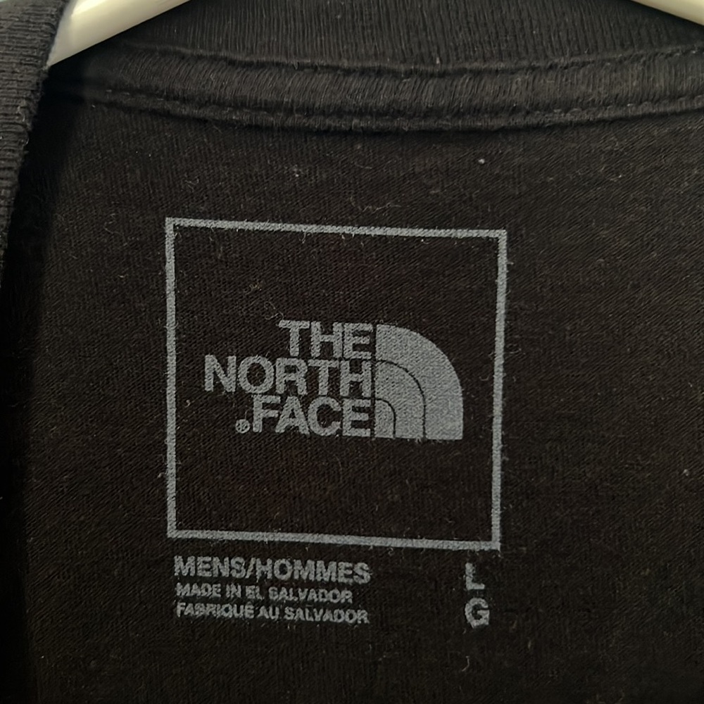 Men’s Northface Portland shirt - Picture 2 of 2